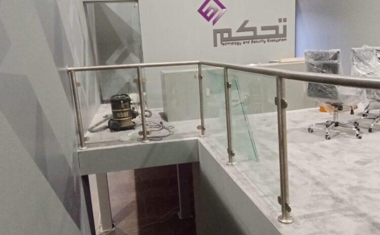 modern glass balcony | glass handrail | glass balustrades